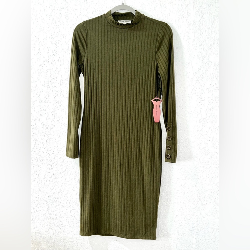 Color: Olive